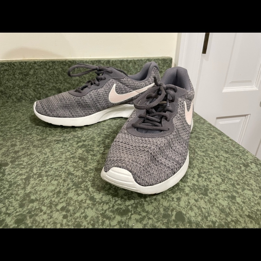 Woman’s Nike running sneakers size 9